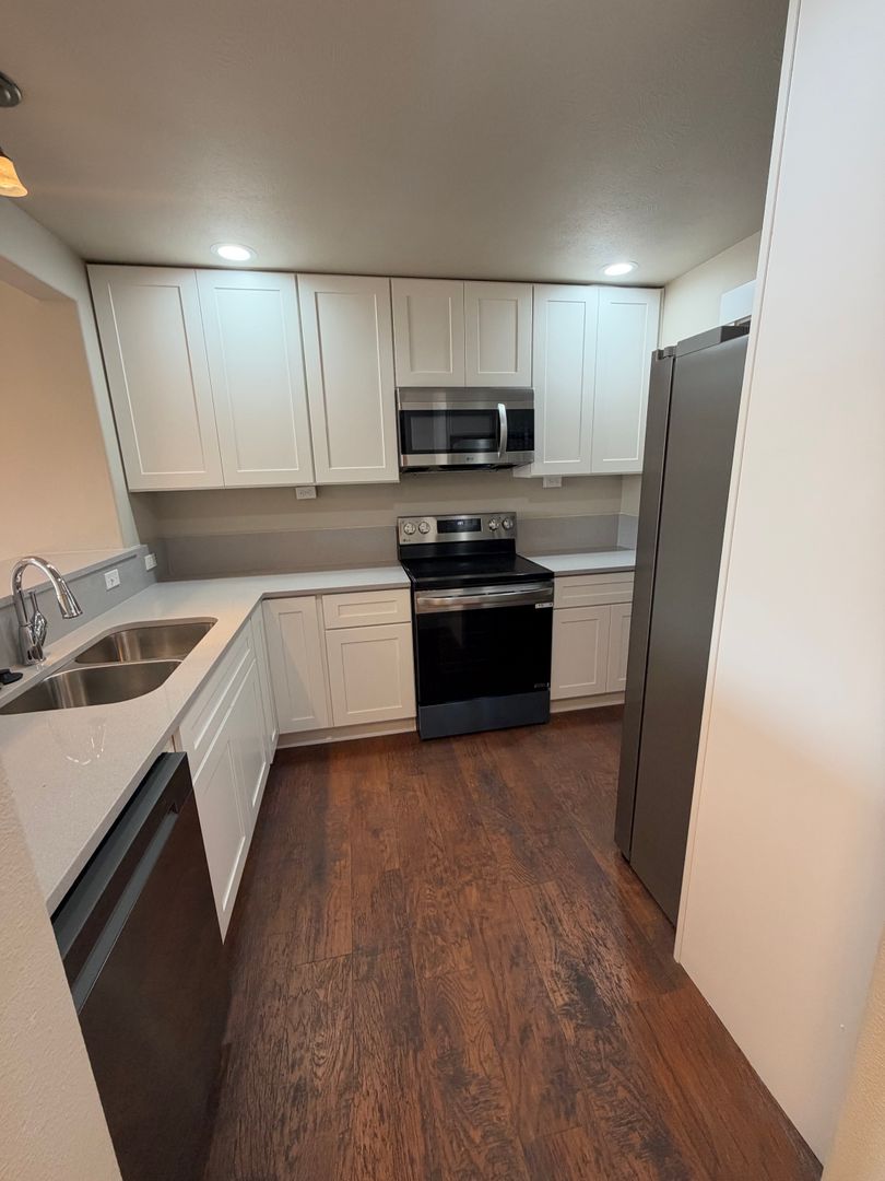 Townhomes Cheney LLC 5 of 23