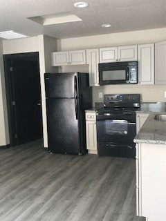 Private Landlord - close to FAFB, AMAZON