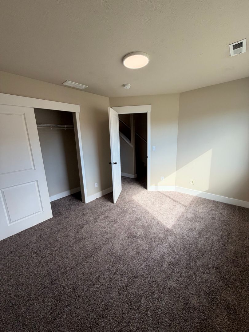 Townhomes Cheney LLC 20 of 23