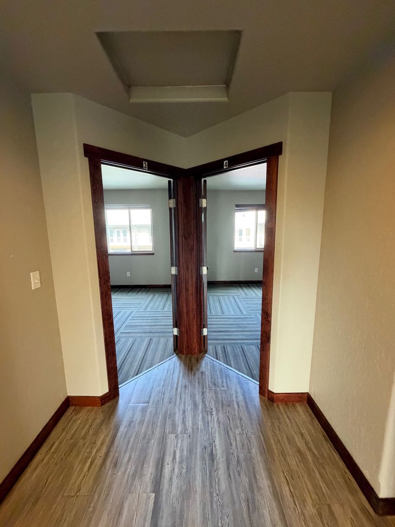 Townhomes Cheney LLC 18 of 24