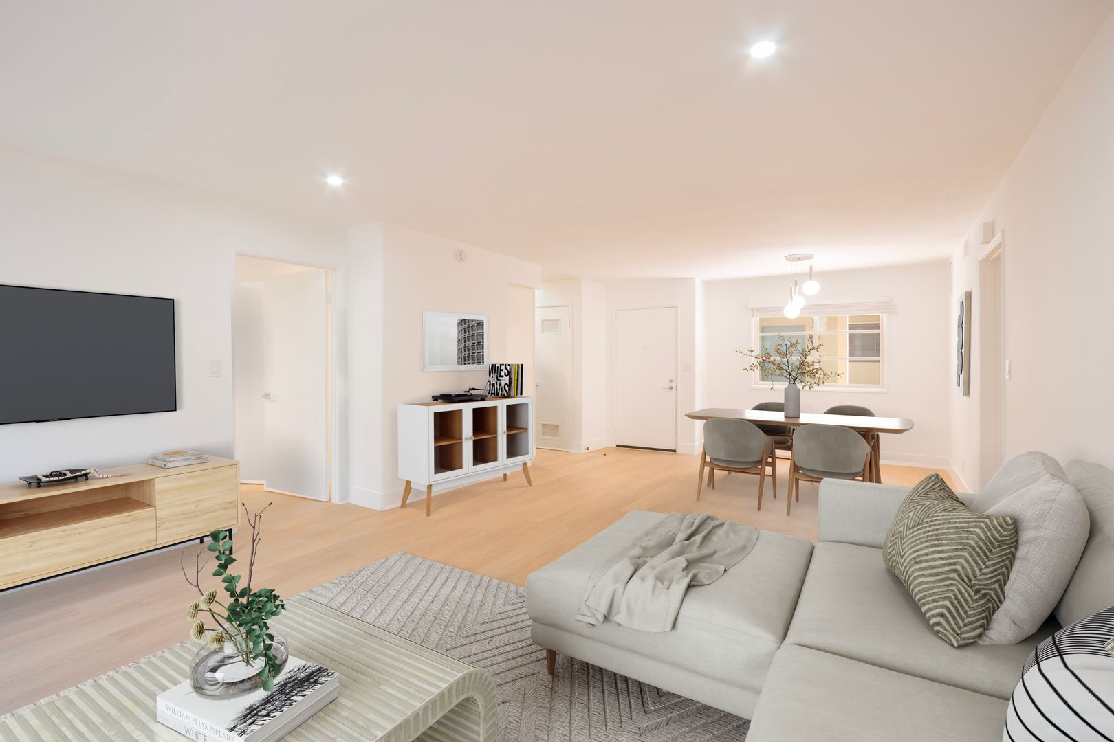 Santa Monica Apartment: 1134 26th St