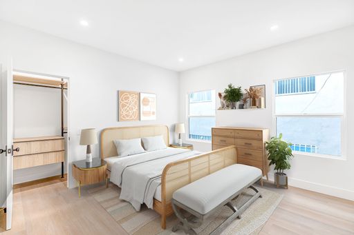 West Hollywood: 1 Bed 1 Bath