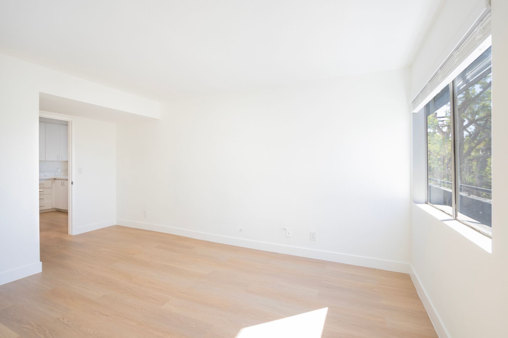 10020 Zelzah Avenue 7 of 8