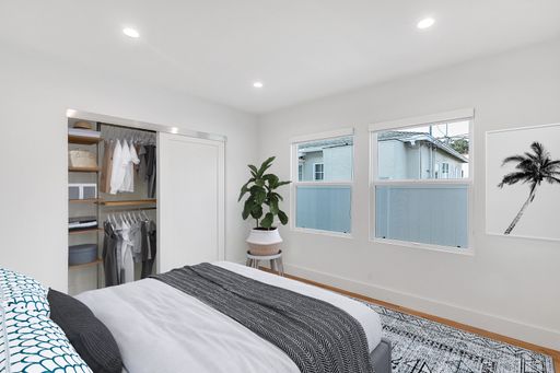 Luxury 1-Bedroom Living in Santa Monica! – photo 1