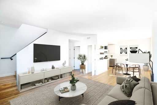 Stunning Modern 2BR/1.5BA in the Heart of Hollywood | Designer Finishes & In-Unit W/D - Now Offering a $500 Look & Lease Credit on Select Units! – photo 1