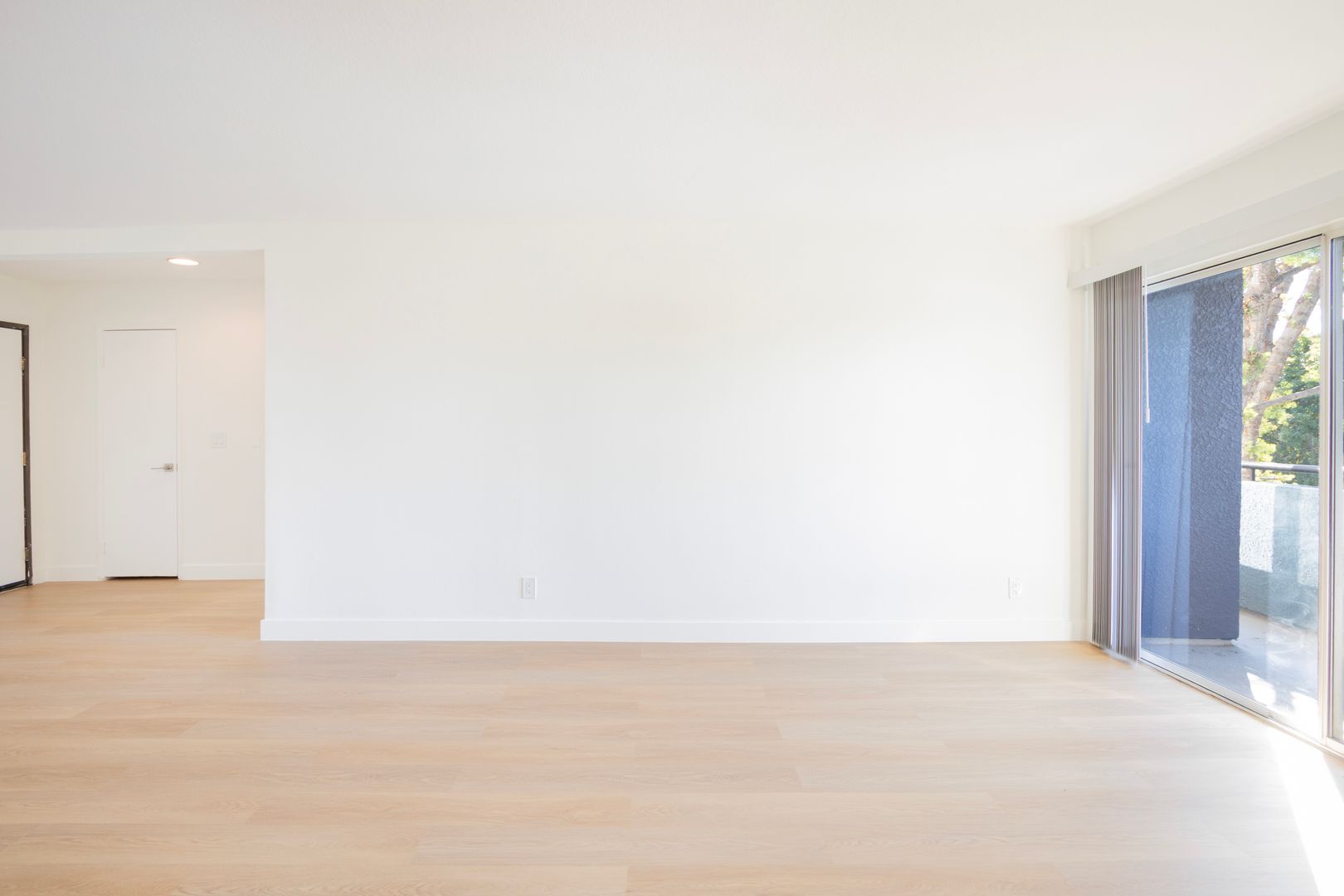10020 Zelzah Avenue 6 of 8