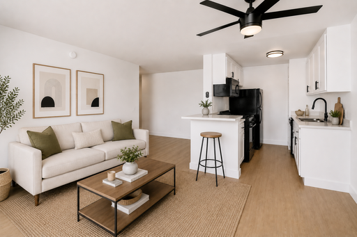 Upscale Studio- Living in the Heart of Tarzana