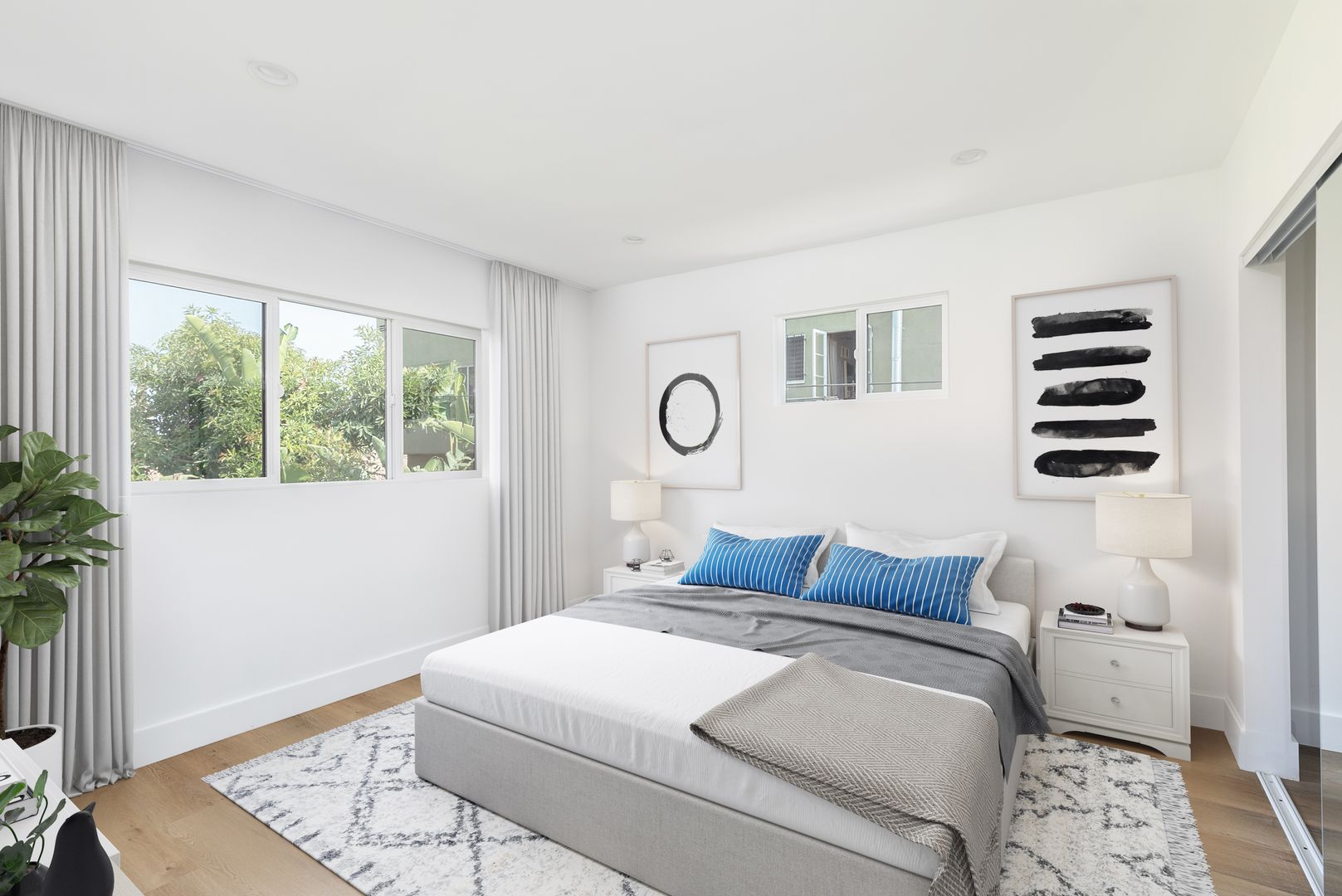 Los Angeles Apartment: 5358 Loma Linda Ave
