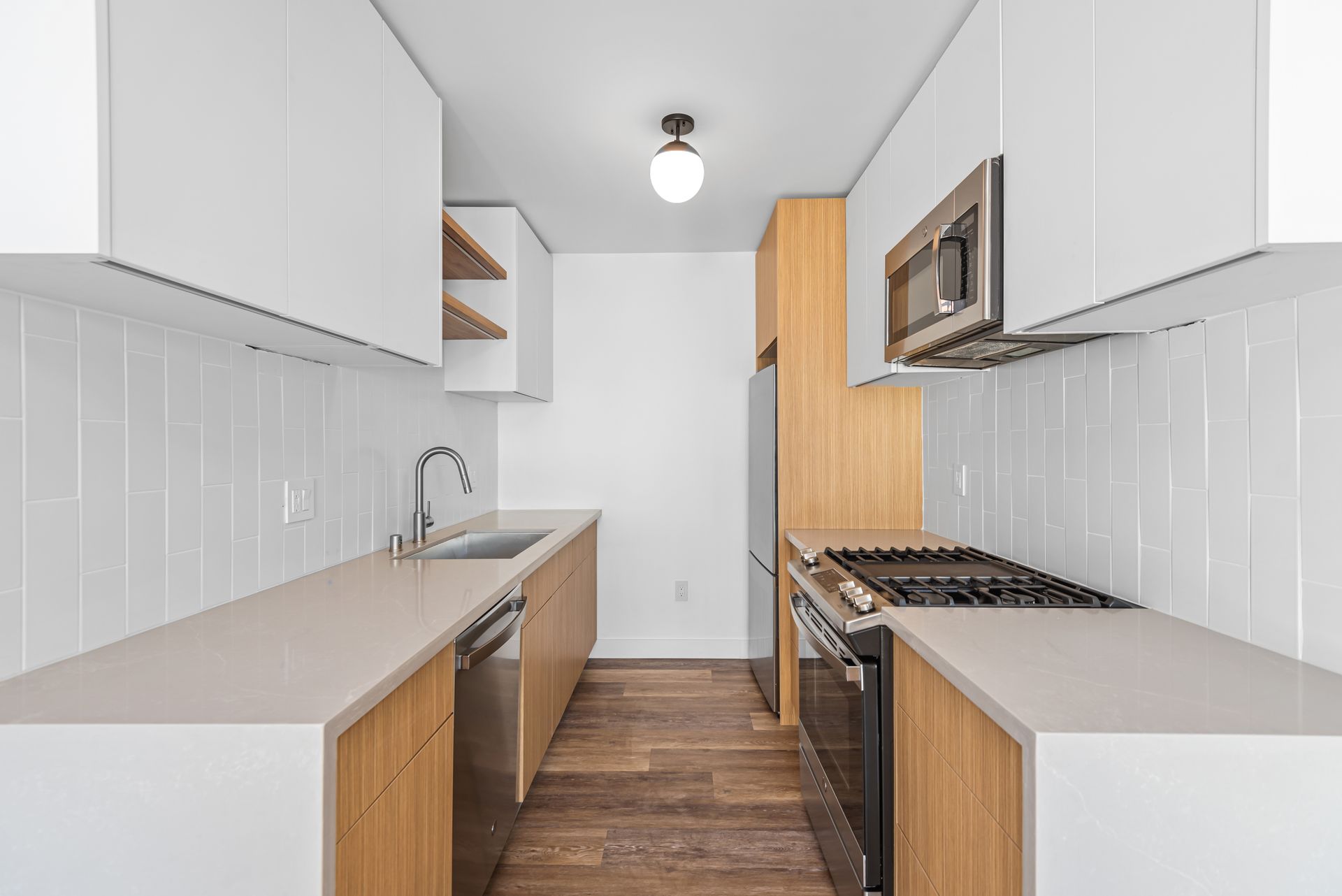 1563 Gordon Street 10 of 12