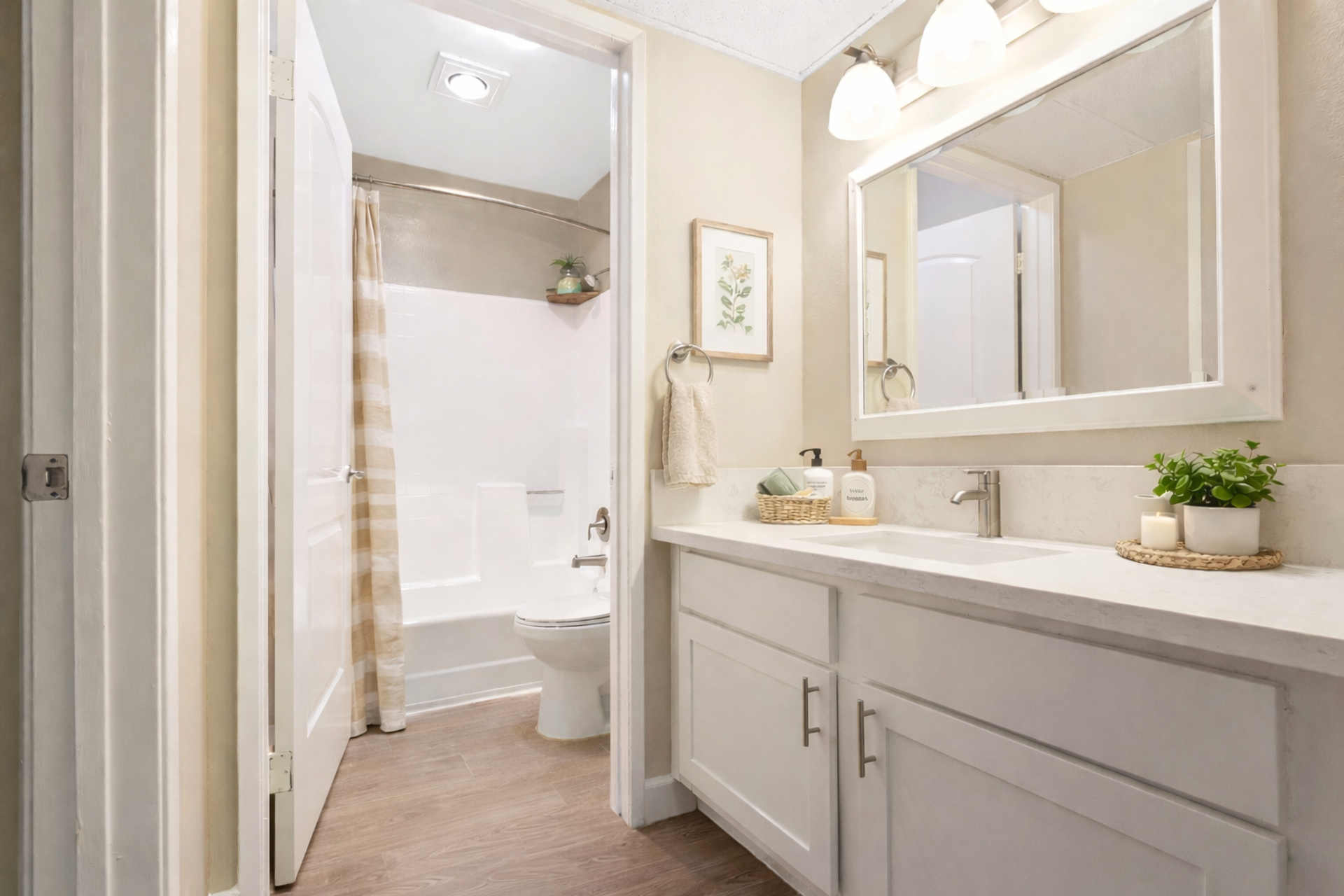 514 S Catalina Street - Tremont Apartments 5 of 12