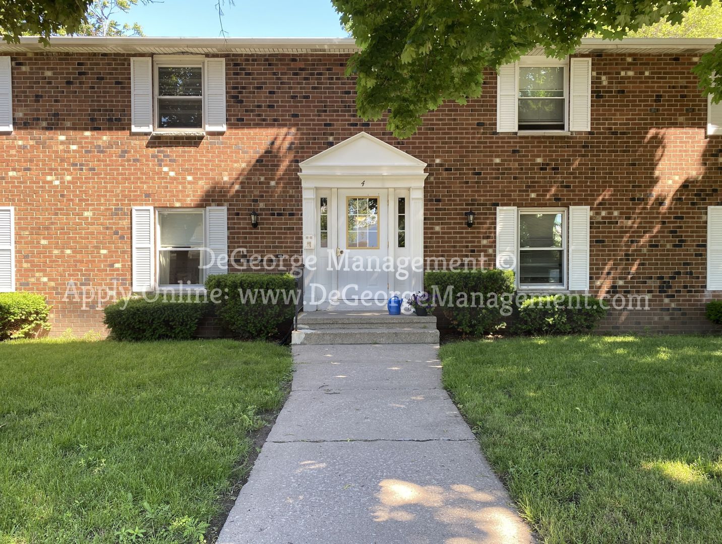 Georgetown Manor Apartments 6 of 12