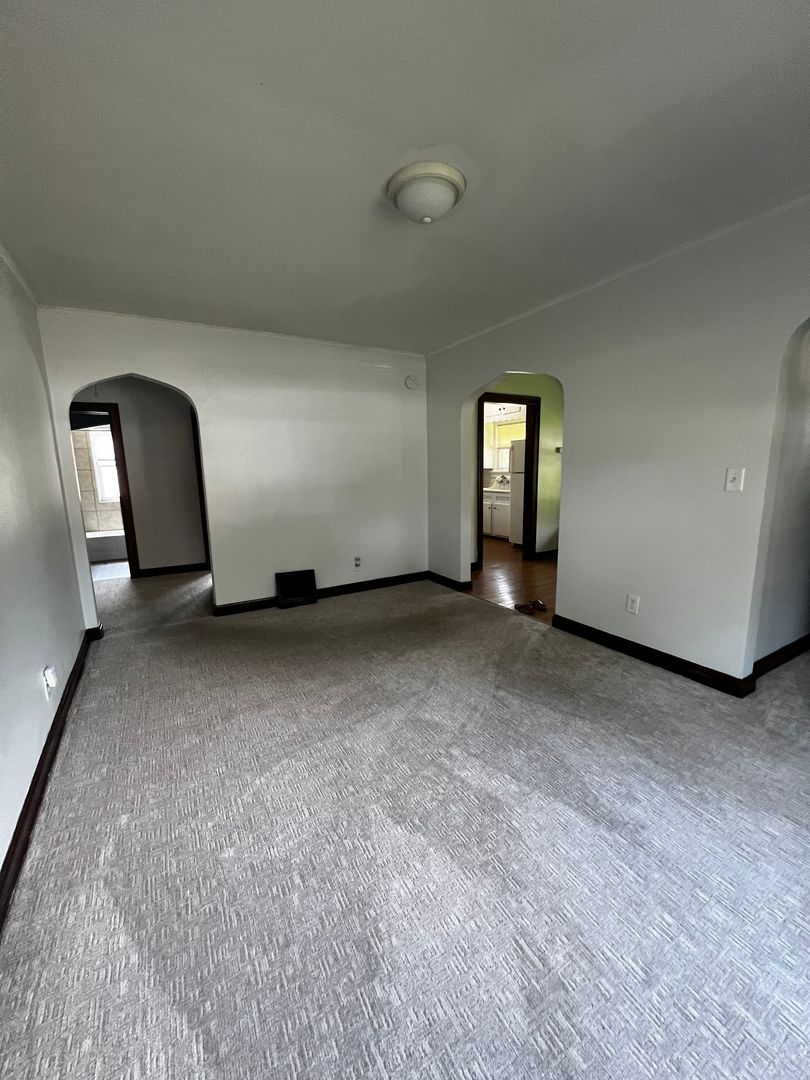 Davenport House: 1455 W 12th Street