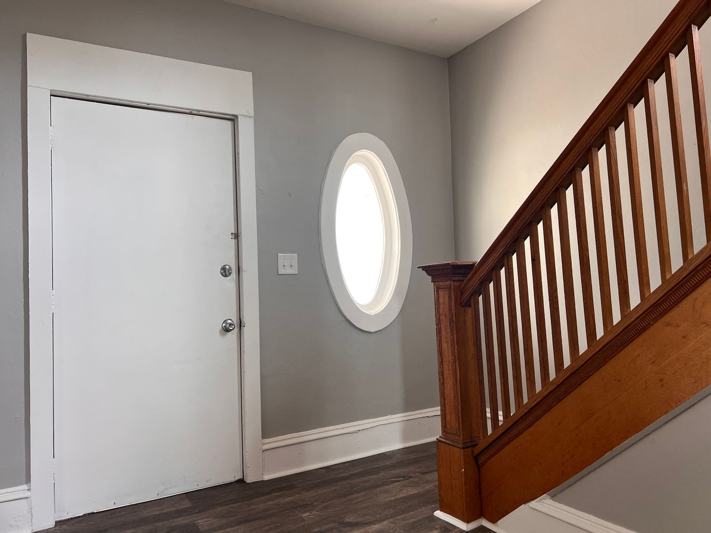 Rock Island Apartment: 4121/4123 7th Avenue