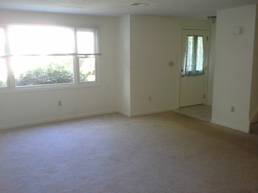 Easton 2BD 2.5 Bth Townhouse for Rent – photo 1