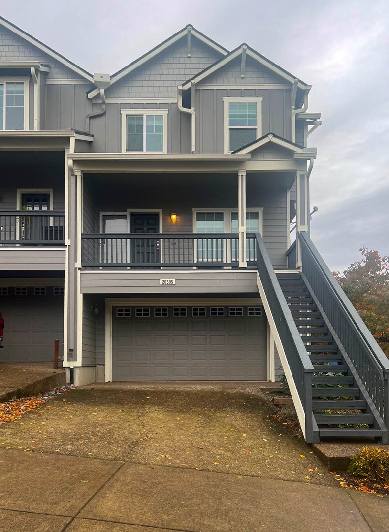 West Linn House: 20595 Noble Ln.