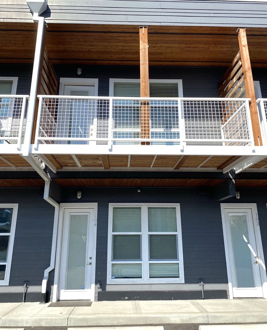 Vancouver Apartment: 2713 E Evergreen Blvd.