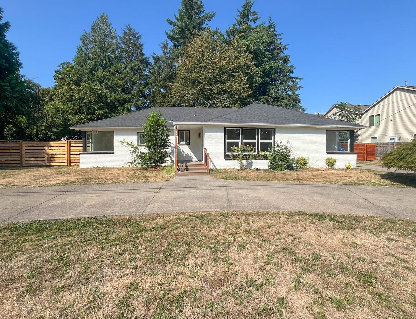 Portland House: 315 NE 148th Ave.