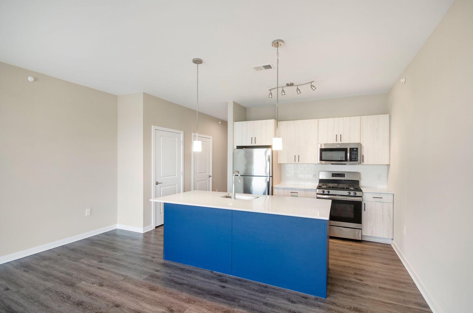 Pennsauken Apartment: 2100 Haddonfield Road - 11206