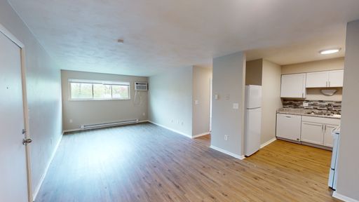 Newly Renovated 2 Bed 1 Bath Apartment In Miamisburg! – photo 1