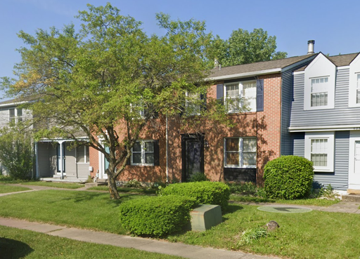 Cozy 3 Bed 2 Bath Townhome Coming Soon – photo 1