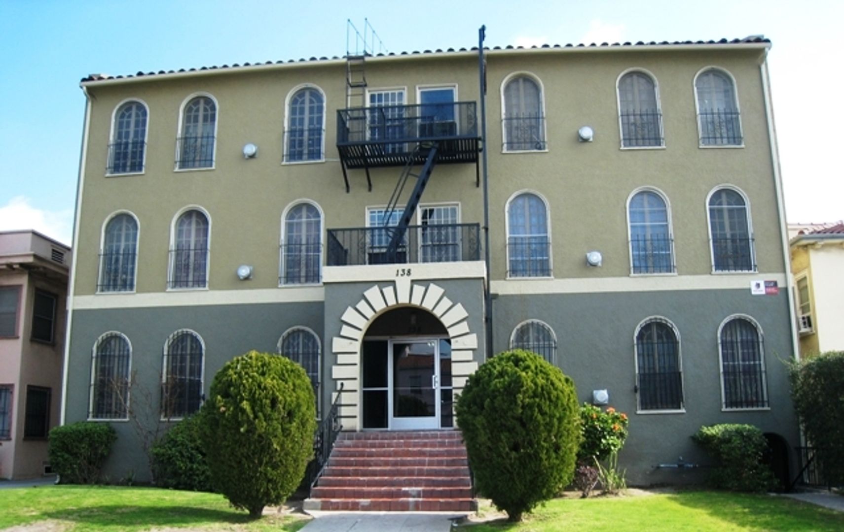 Los Angeles Apartment: 138 S. Berendo Street