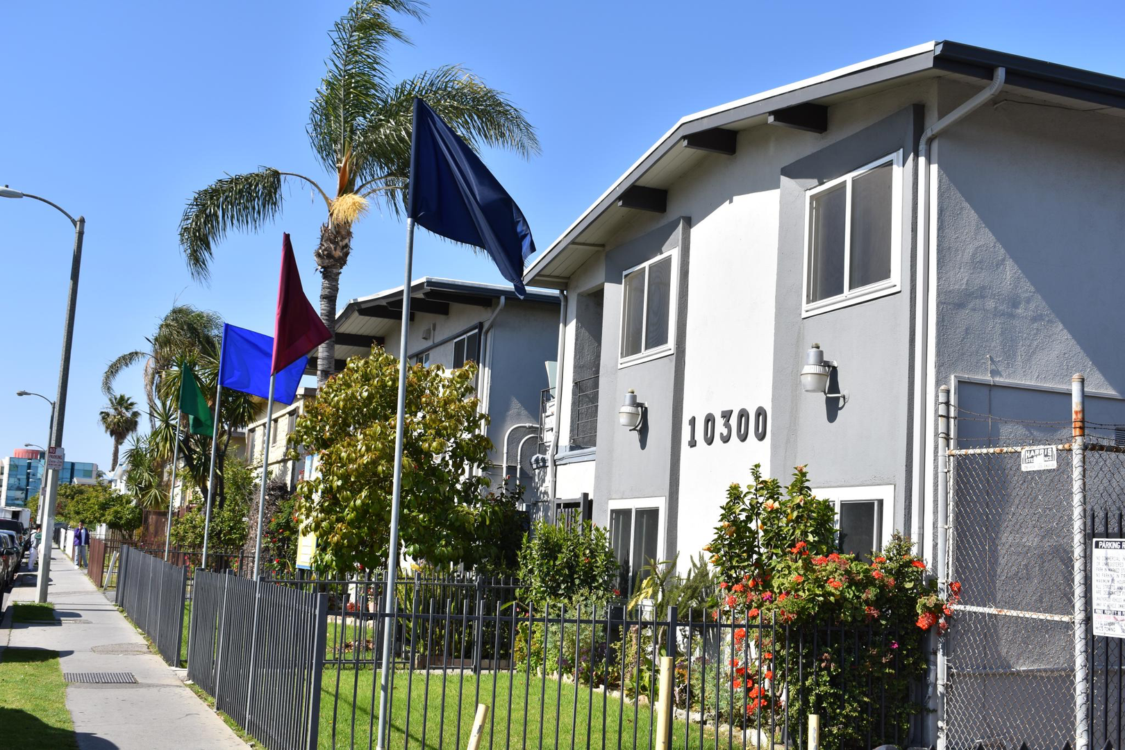 Lennox Apartment: 10216-10300 S. Felton Avenue