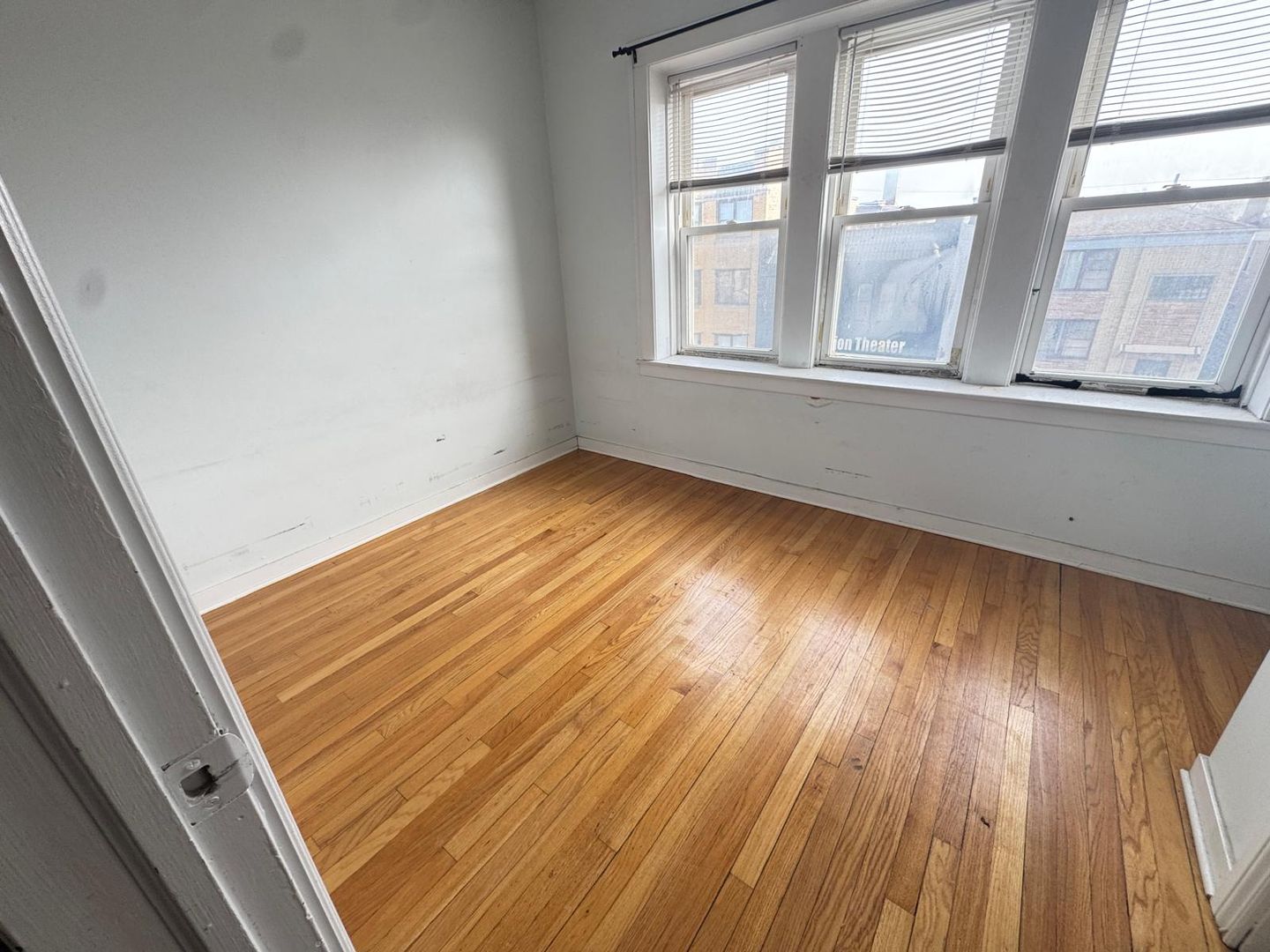 Chicago Apartment: 2700 N Laramie Ave