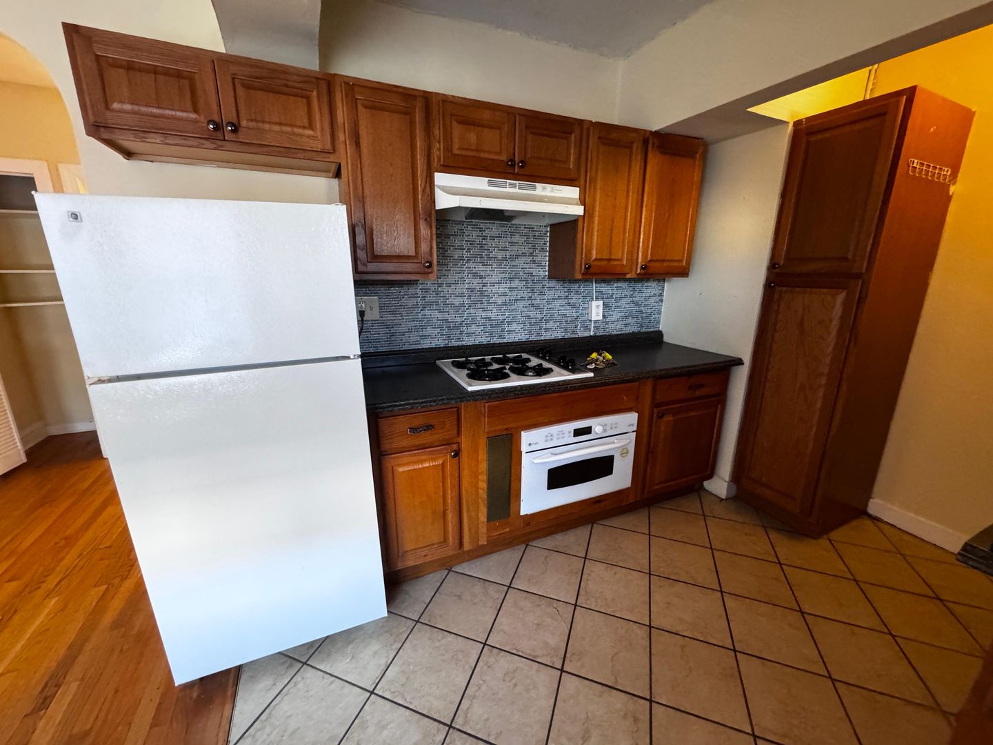 Chicago Apartment: 2700 N Laramie Ave