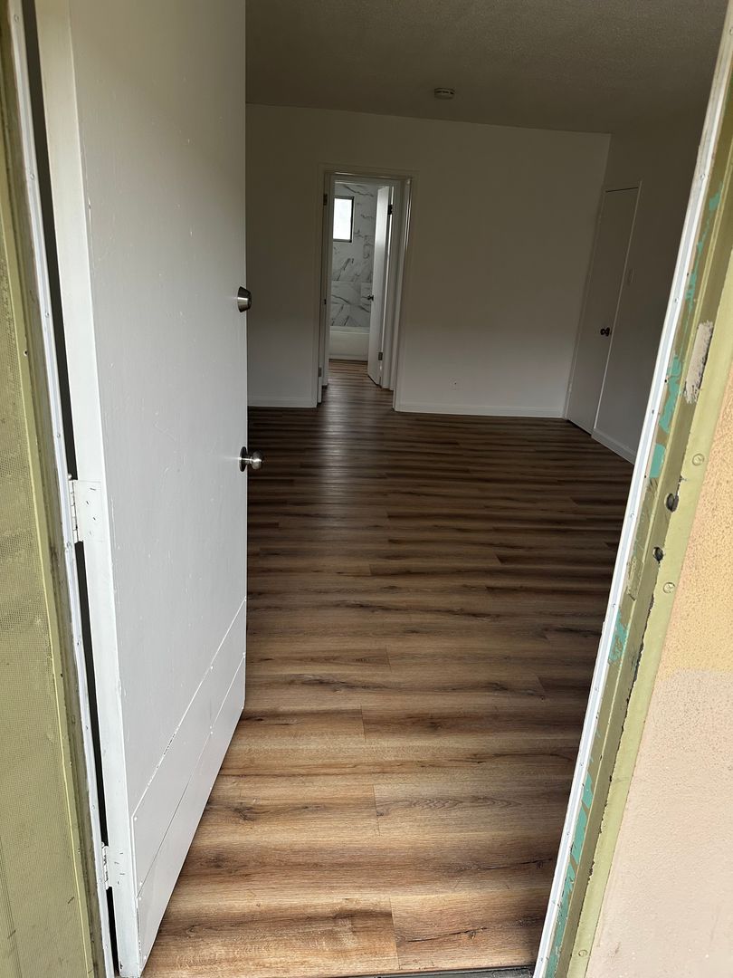 South Gate Apartment: 8601 State Street #1-21