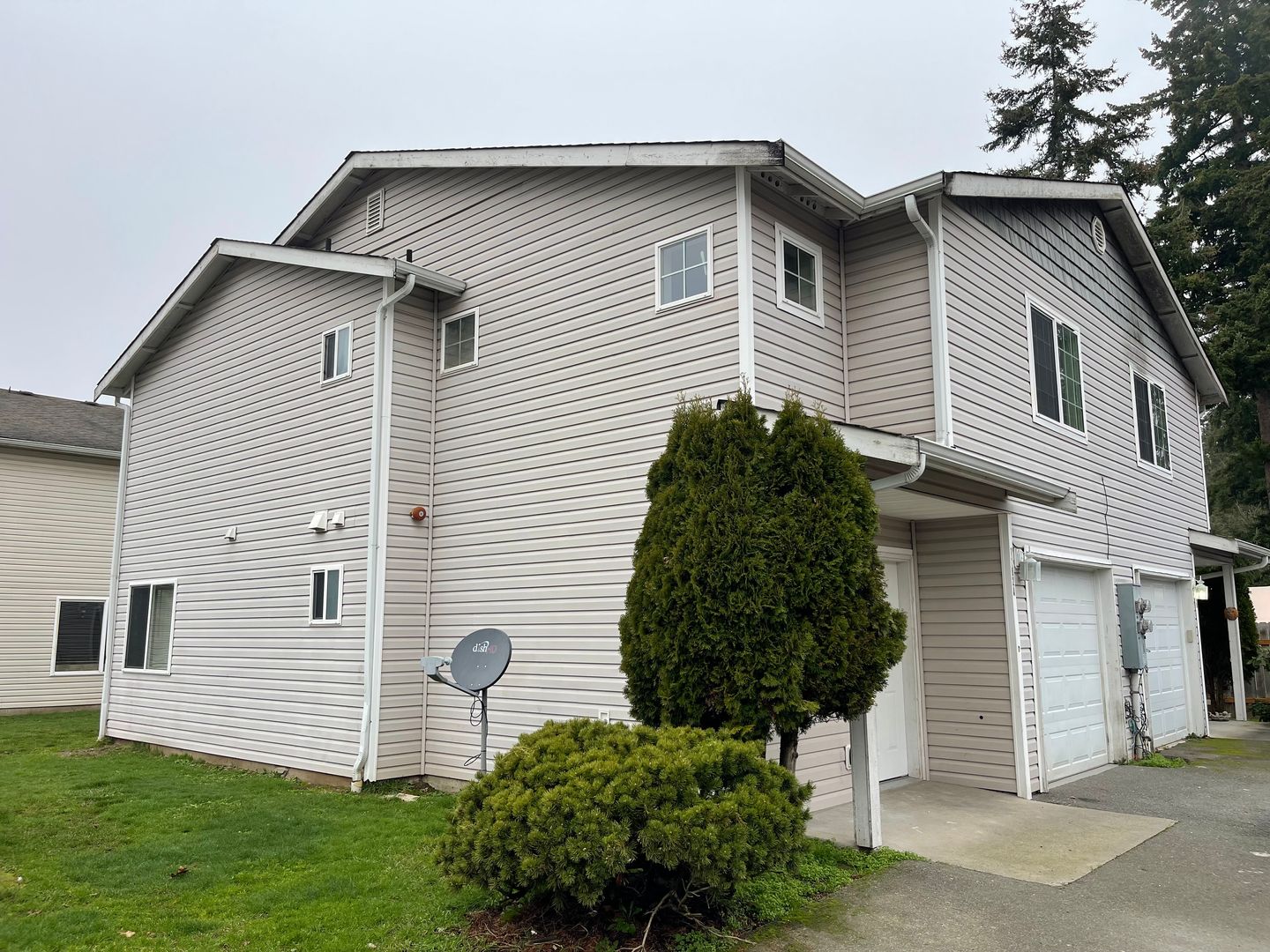 Marysville Apartment: 1262 Beach Avenue