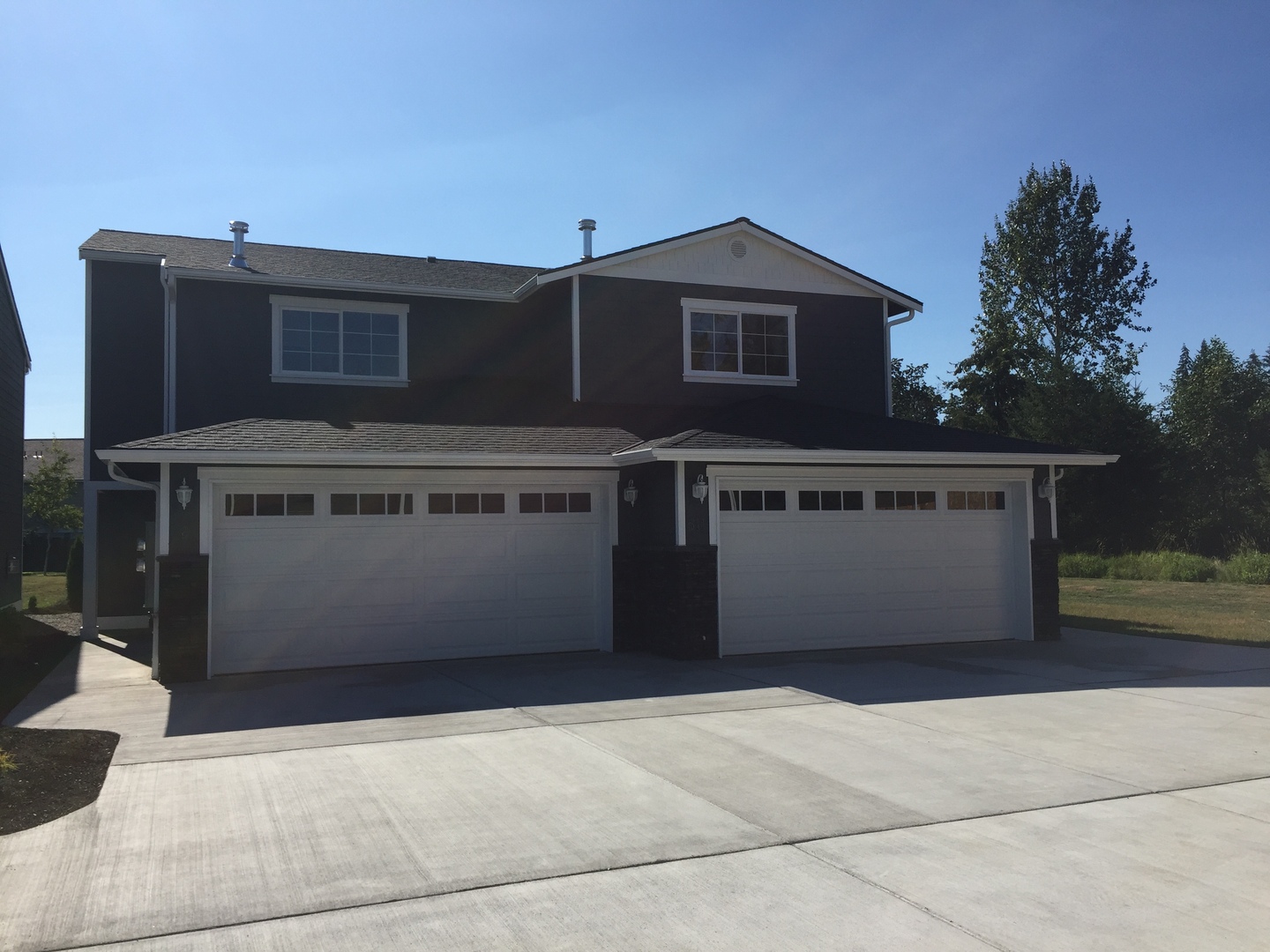 Arlington Apartment: 511 Portage Street