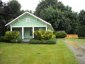 Arlington House: 6921 211th Pl NE