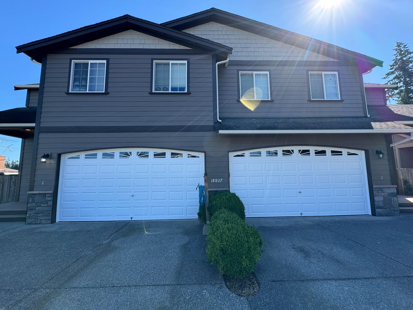 Arlington Apartment: 18827 43rd Drive NE