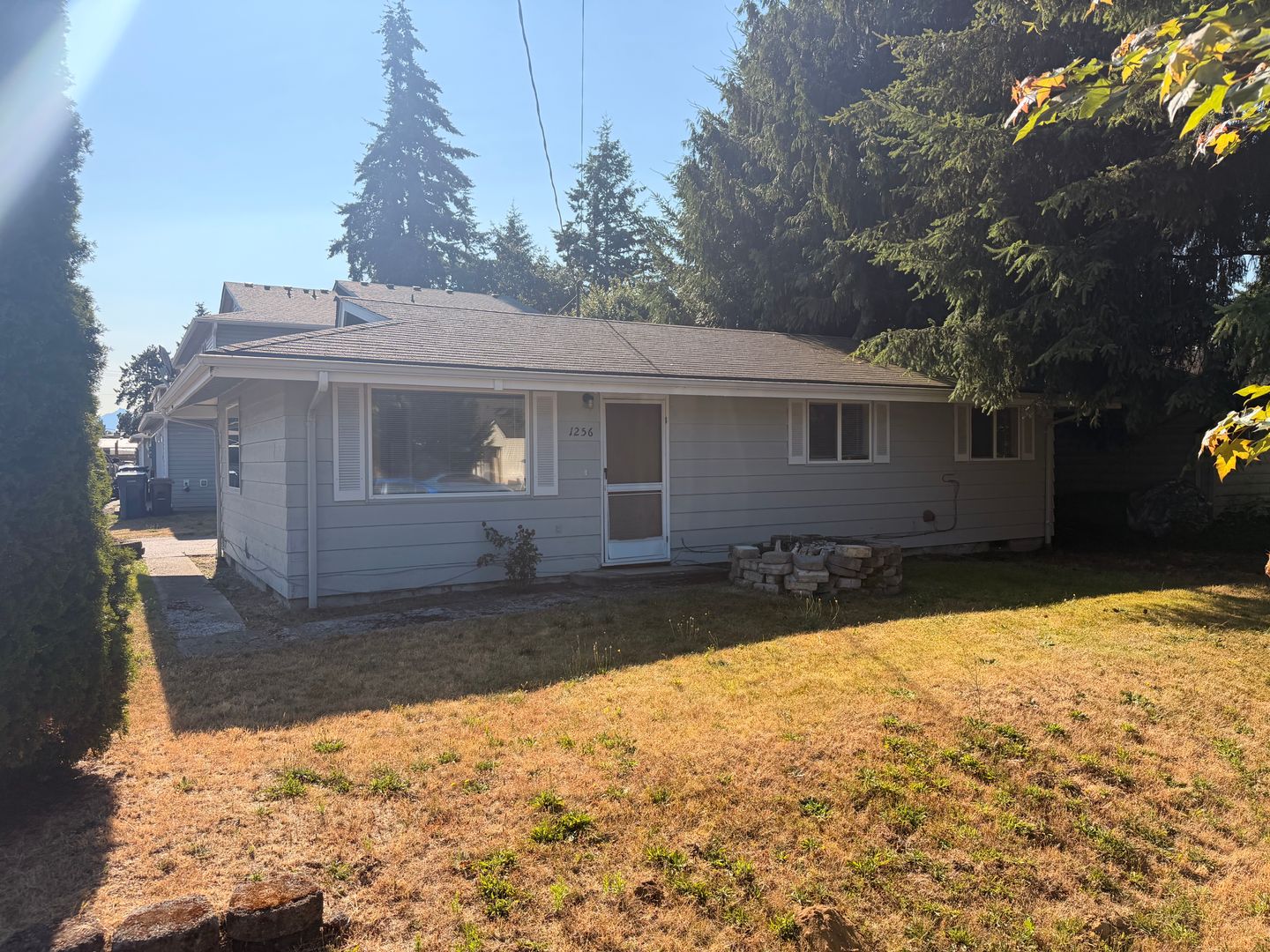 Marysville House: 1256 Beach Avenue