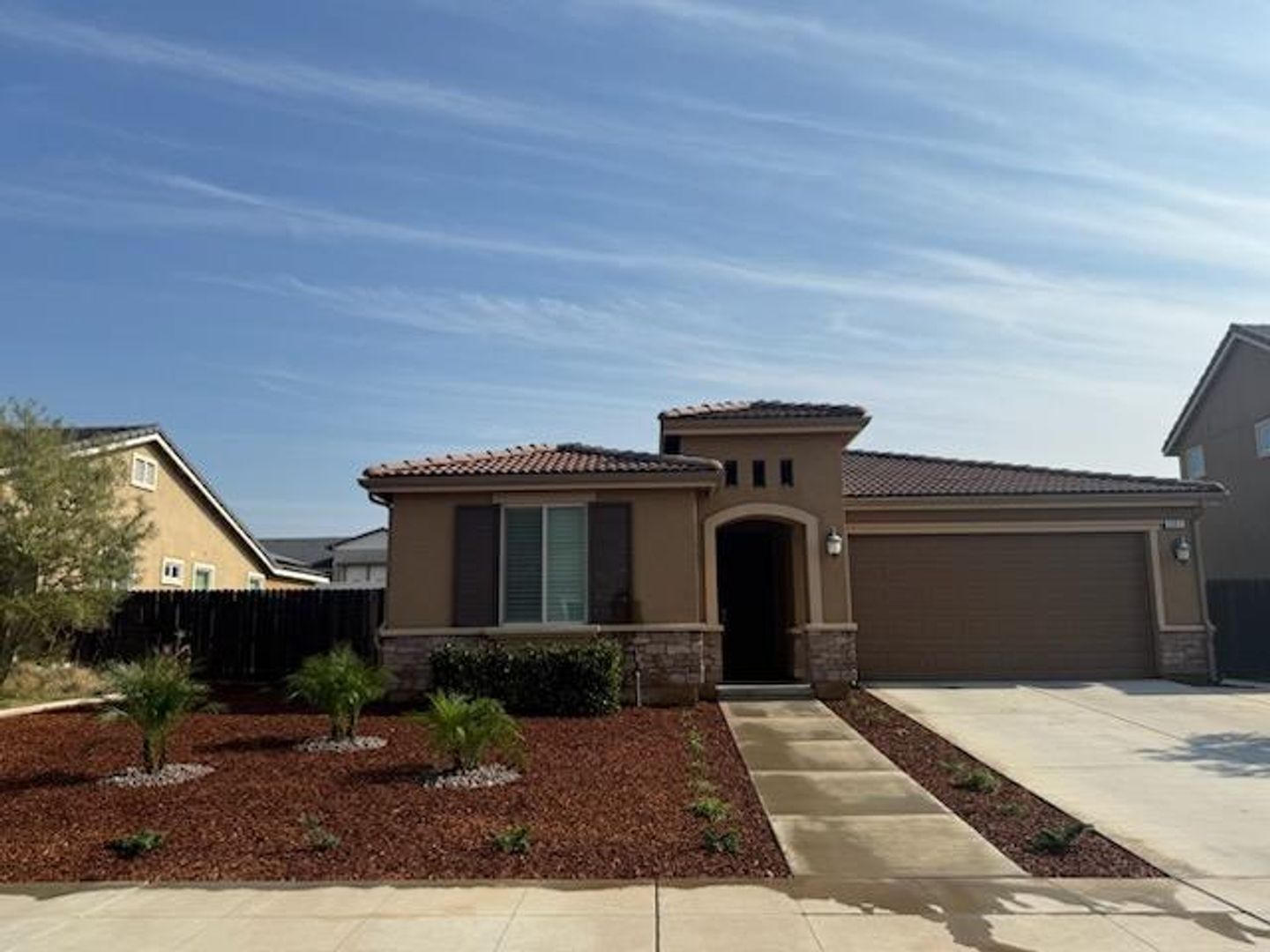 Clovis House: 3351 Cordova Ave