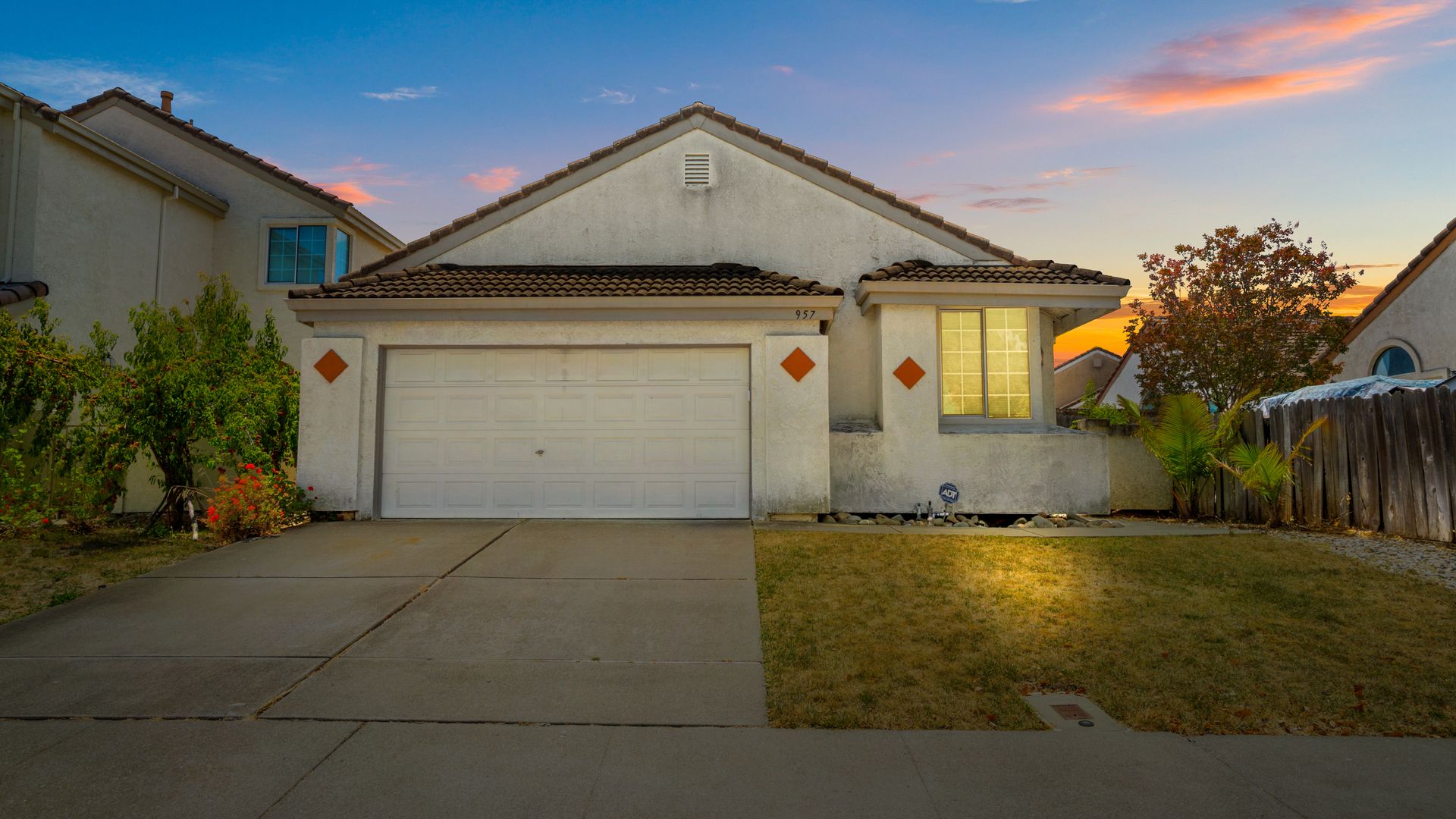 Suisun City House: 957 McCoy Creek Cir