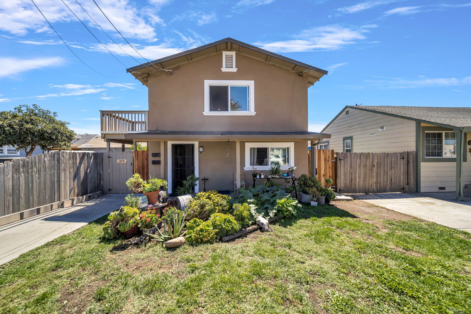 Suisun City House: 205 California Street