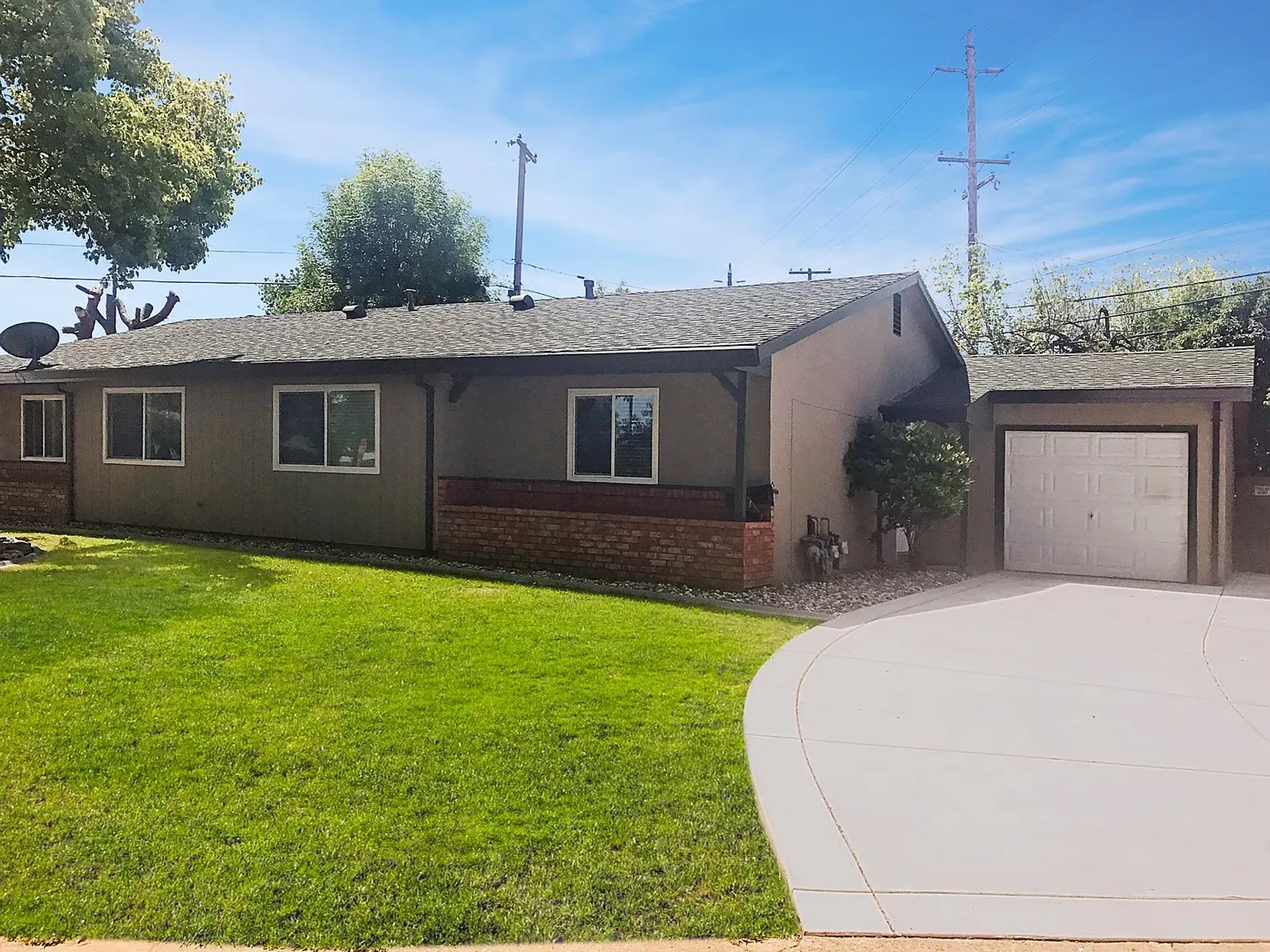 Rancho Cordova Multiplex: 10498 Mills Tower Dr