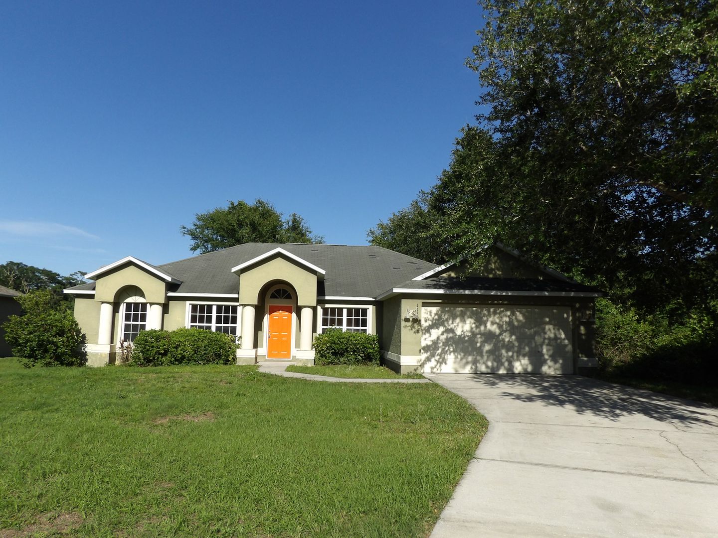 Deltona House: 113 Hartwood
