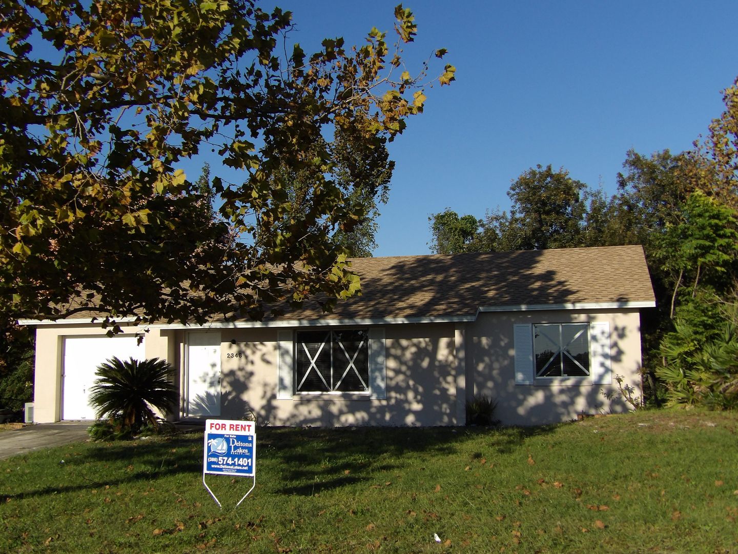 Deltona House: 2348 Curtis Dr