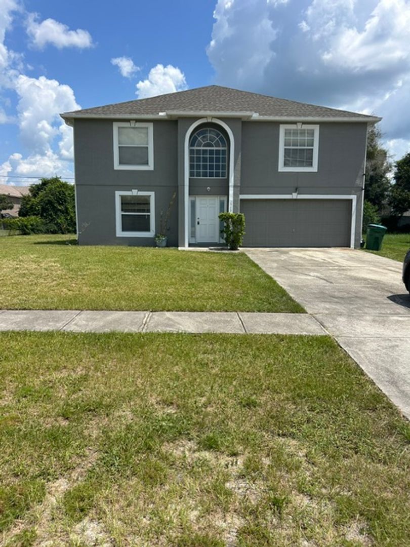 Deltona House: 2940 Bedford St