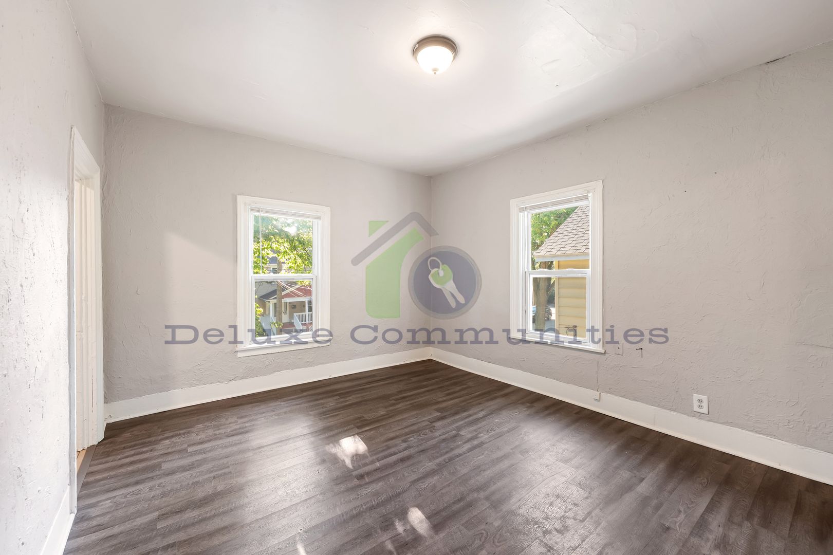 Grand Rapids Apartment: 155 National Ave NW