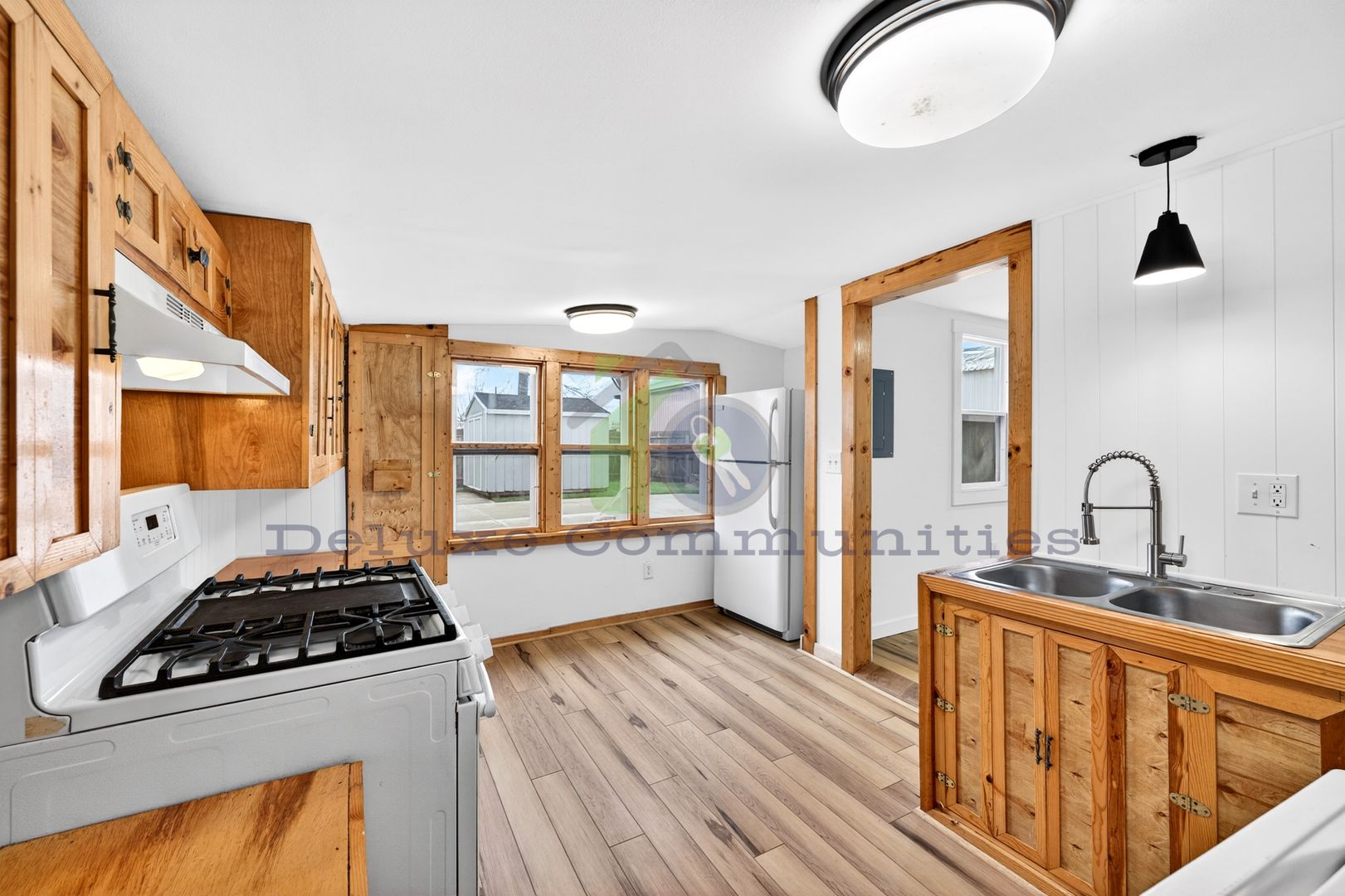 Wyoming House: 3466 Reiser Ave SW