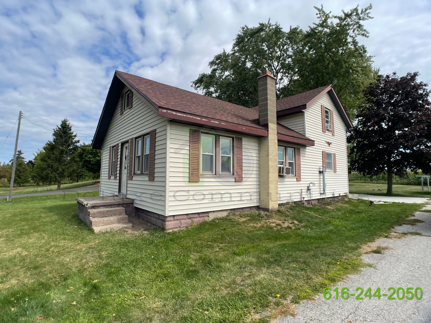 Marne House: 16140 Eighth Ave