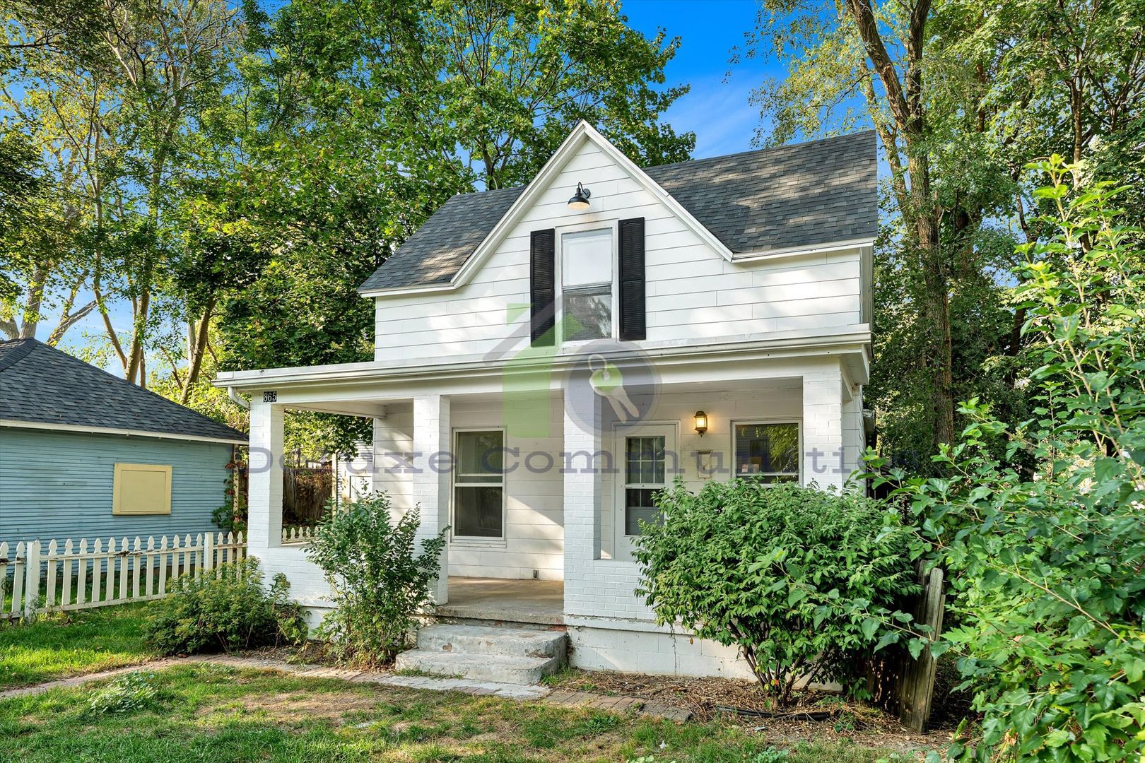 Grand Rapids House: 865 10th St NW