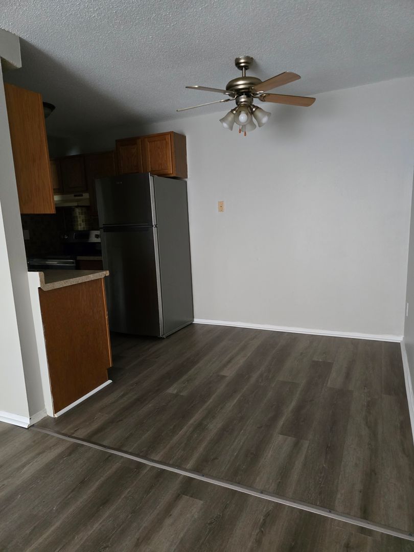Minneapolis Apartment: 2525 Harriet Avenue