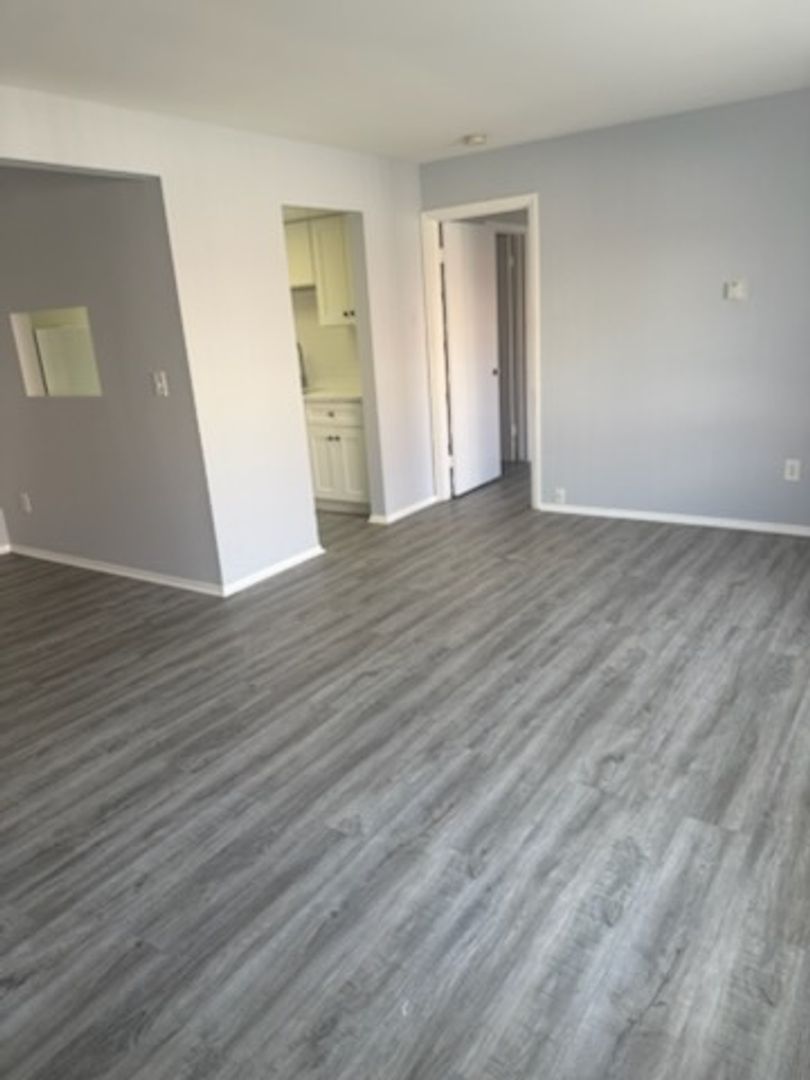 Montgomery Apartment: Boulder Hill Apartments