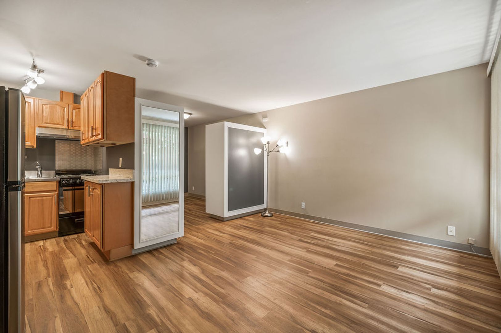 Seattle Apartment: 5612 University Way NE