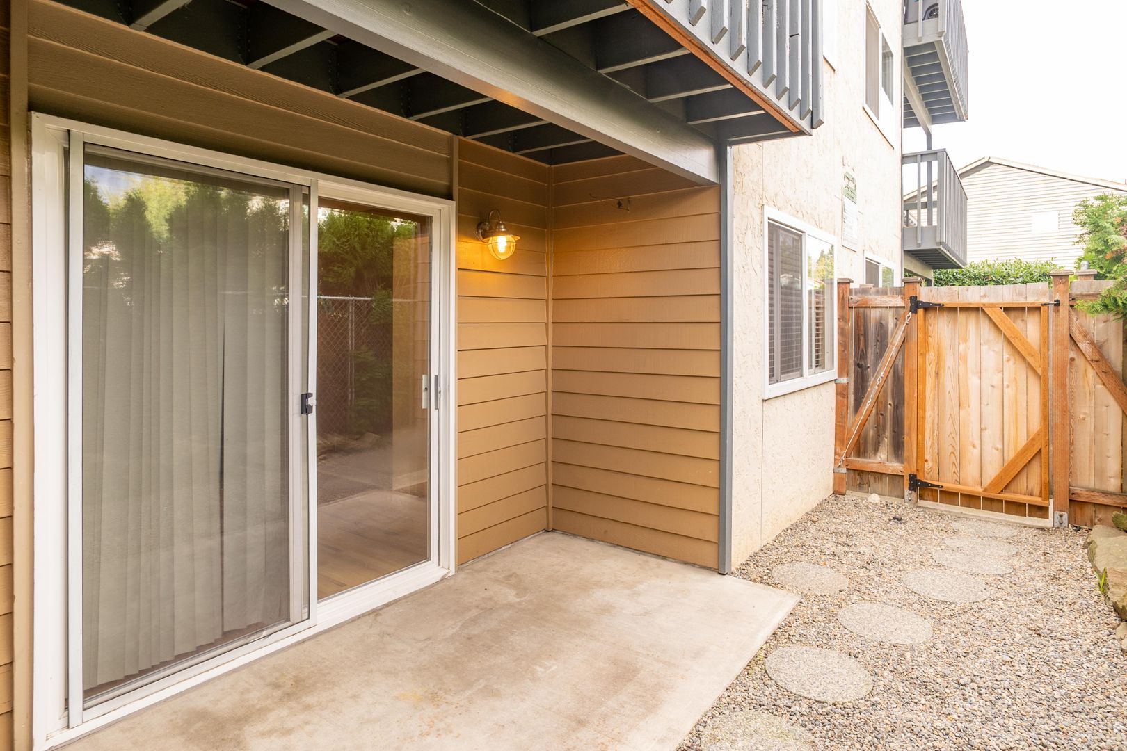 Seattle Apartment: 10532 Midvale Ave N.