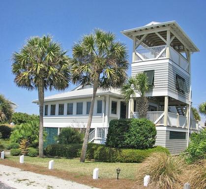Amazing home sitting directly on one of San Diego's famous Mission Beach!!! – photo 1